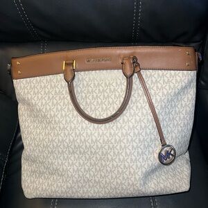 Michael Kors Tan and Cream Signature Tote
